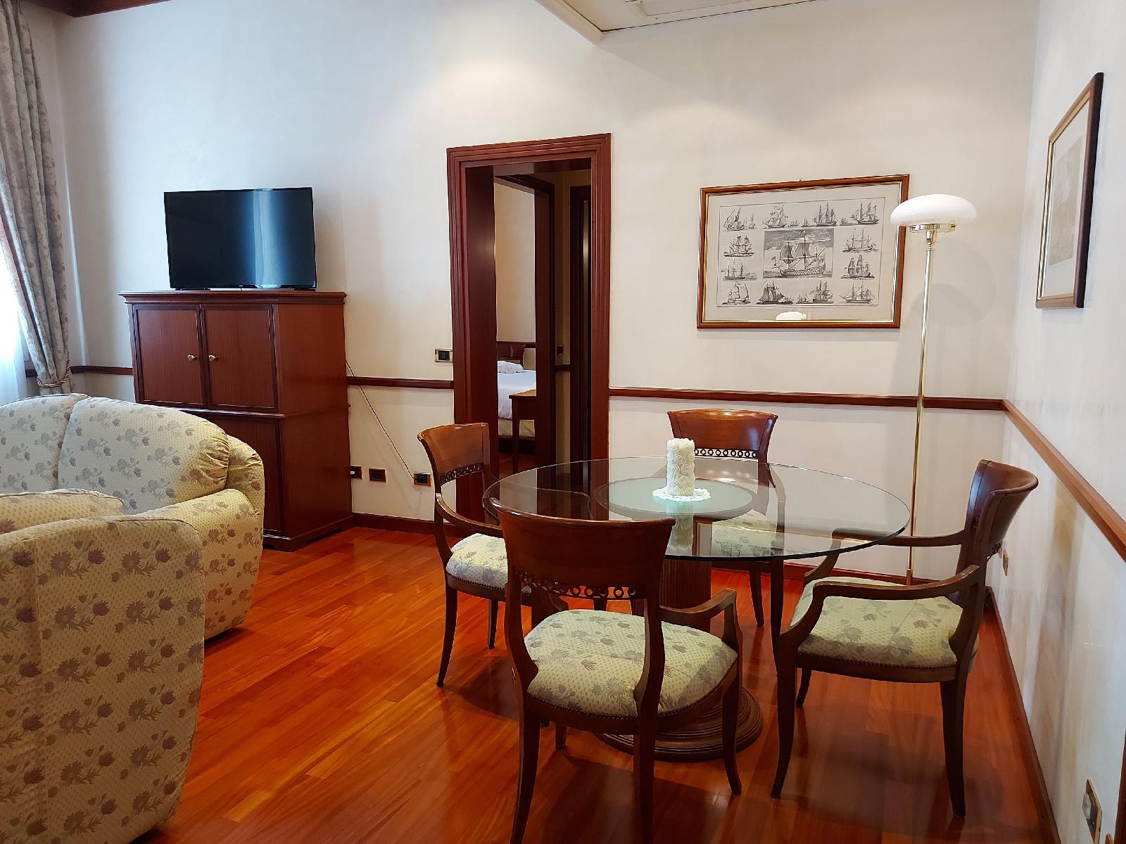 Phi Hotel Dei Medaglioni