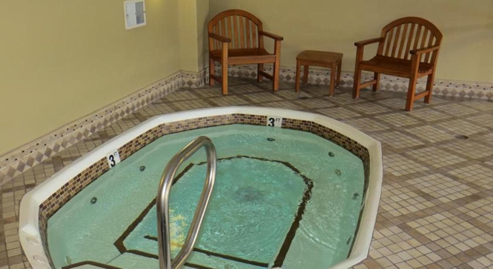 Jockey Resort Suites Center Strip