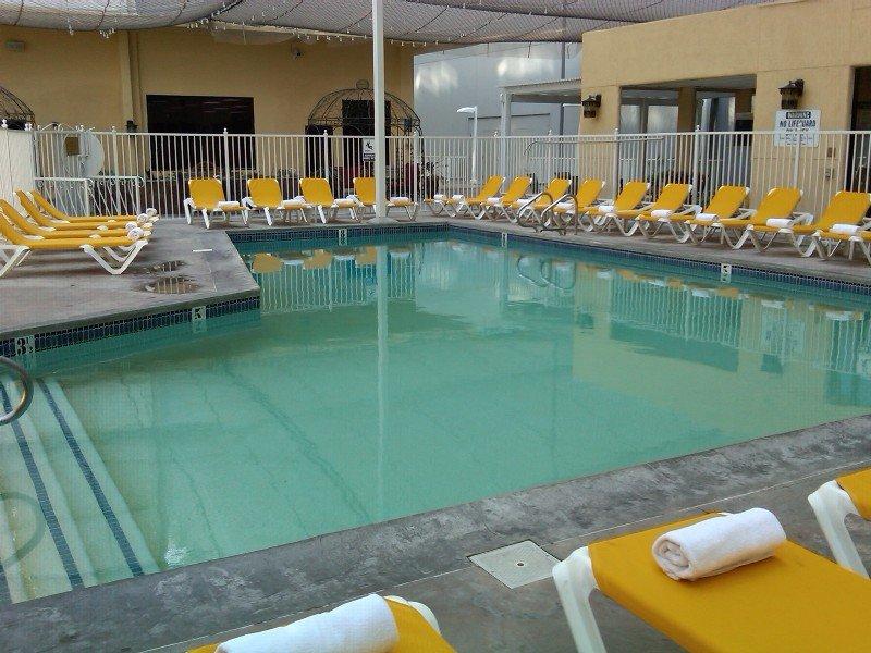 Jockey Resort Suites Center Strip