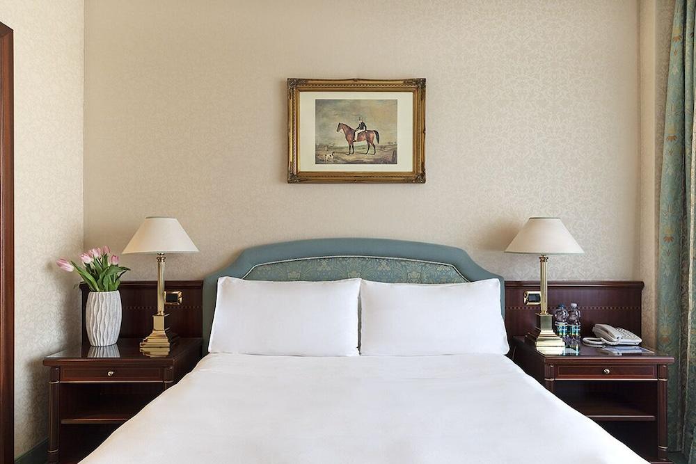 Royal Hotel Carlton
