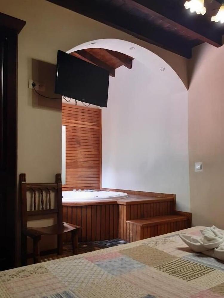 Aguasaliu Apartamentos