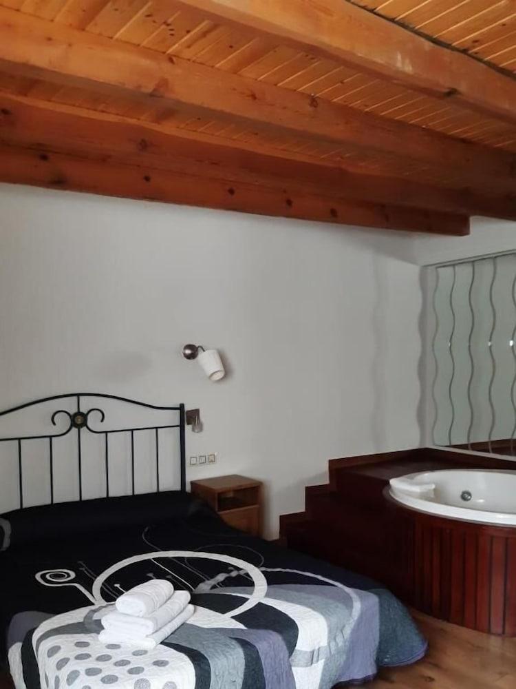 Aguasaliu Apartamentos