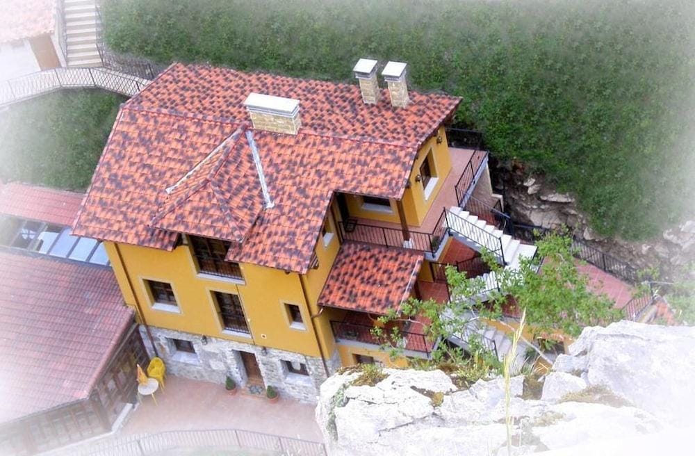 Aguasaliu Apartamentos
