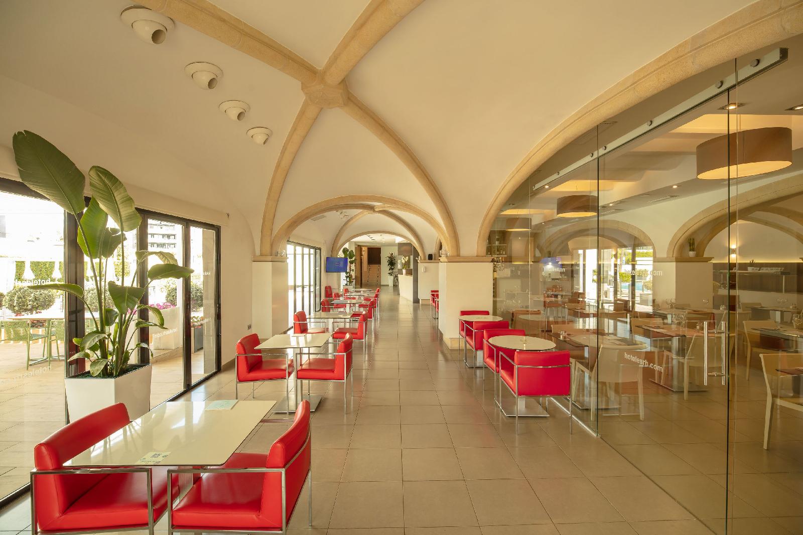 RH Boutique Portocristo