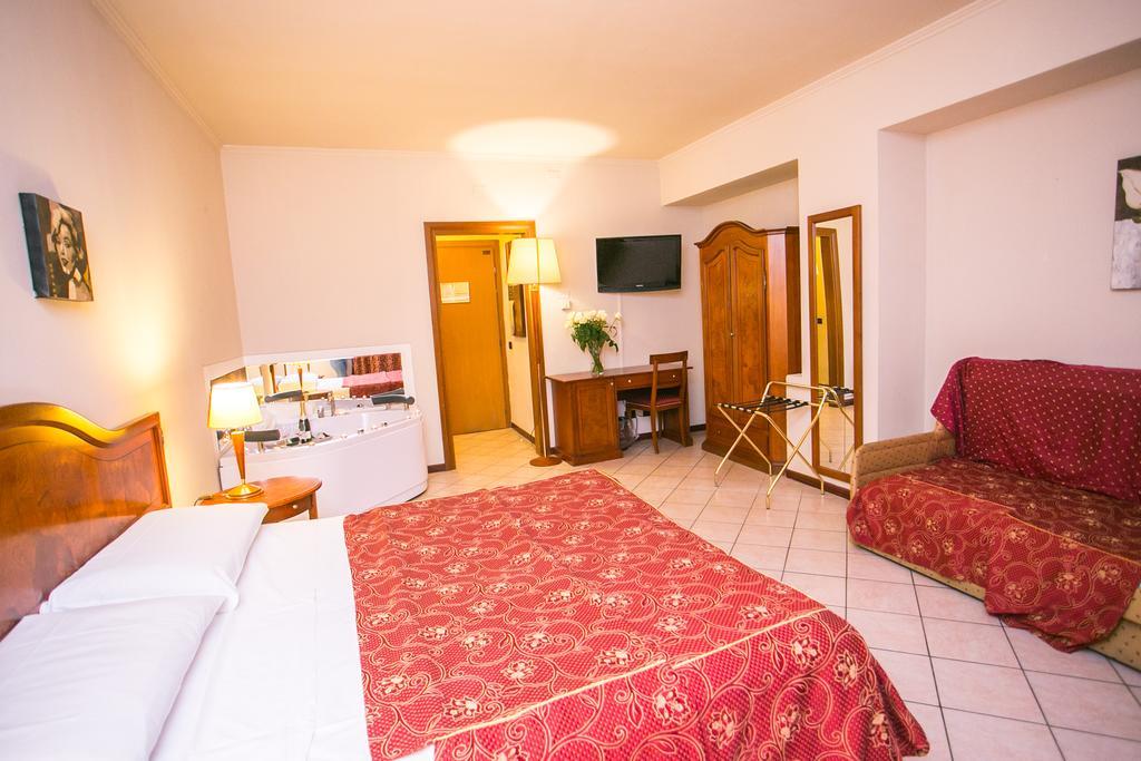 Primotel