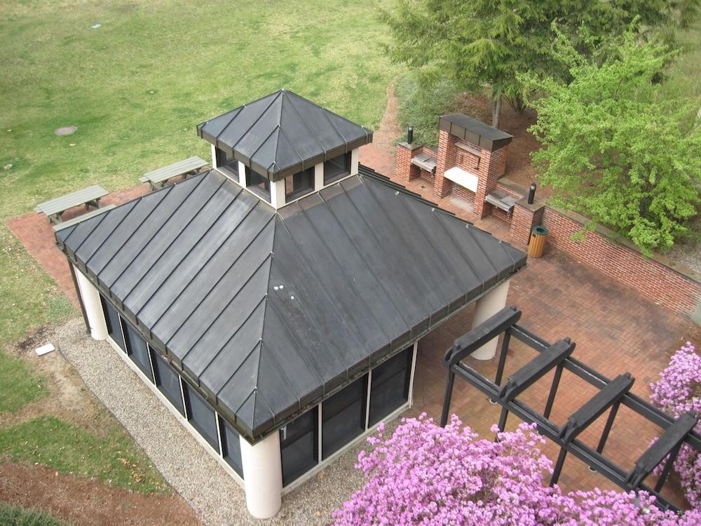 Rivergreen Resort