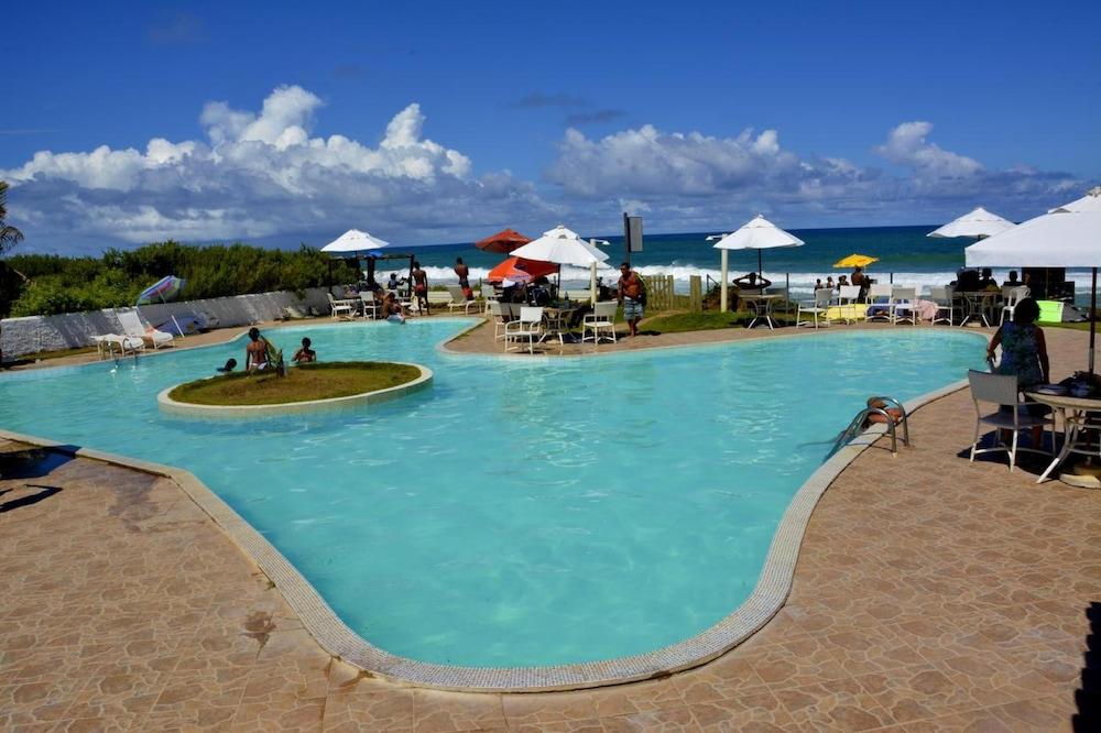 Arembepe Beach Hotel by OYO Rooms