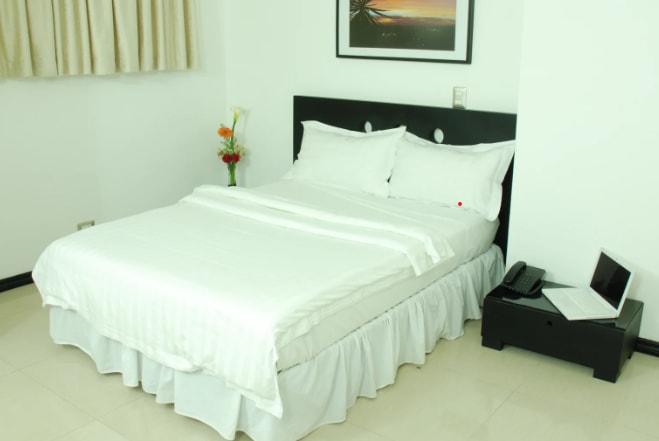 Portofino Plaza Hotel