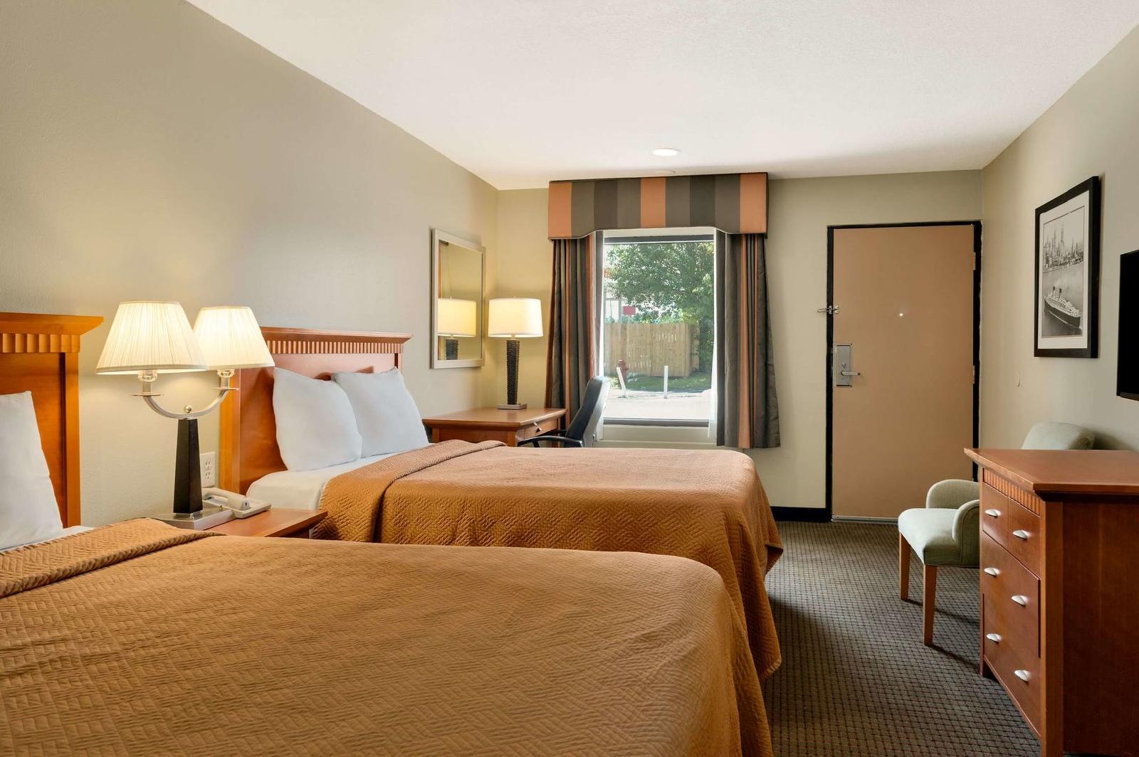 Baymont by Wyndham Jacksonville Airport