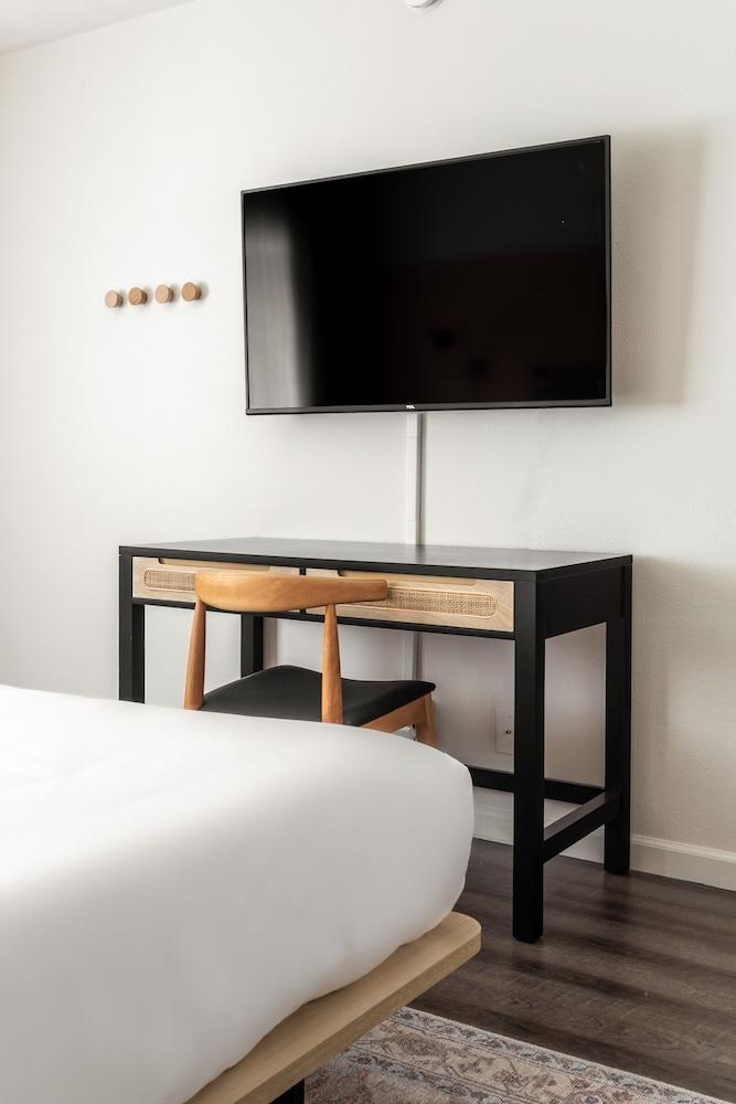 Travelodge by Wyndham Palo Alto Silicon Valley