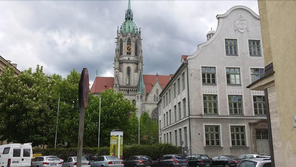 Munich Aparthotel
