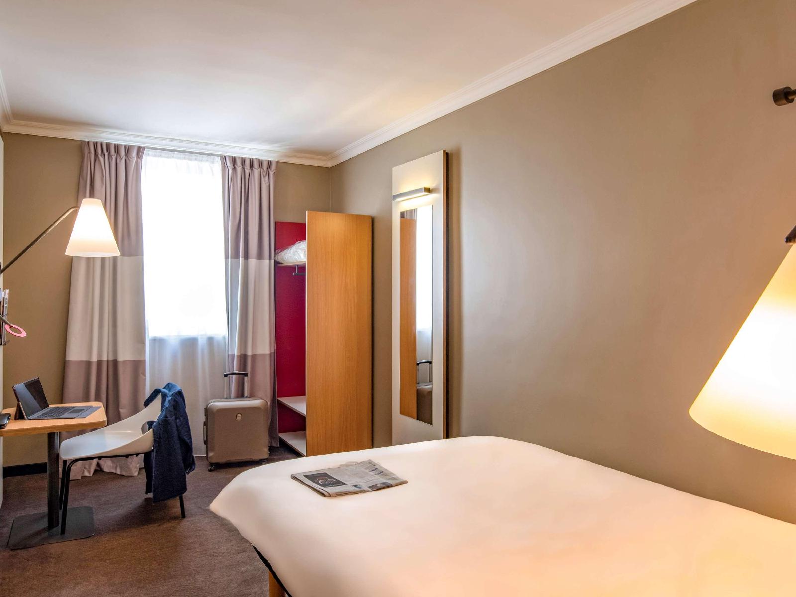 Hotel ibis Paris Tour Montparnasse 15eme