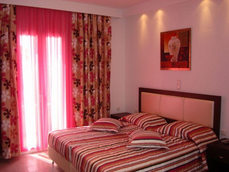 Elena Suites Hotel