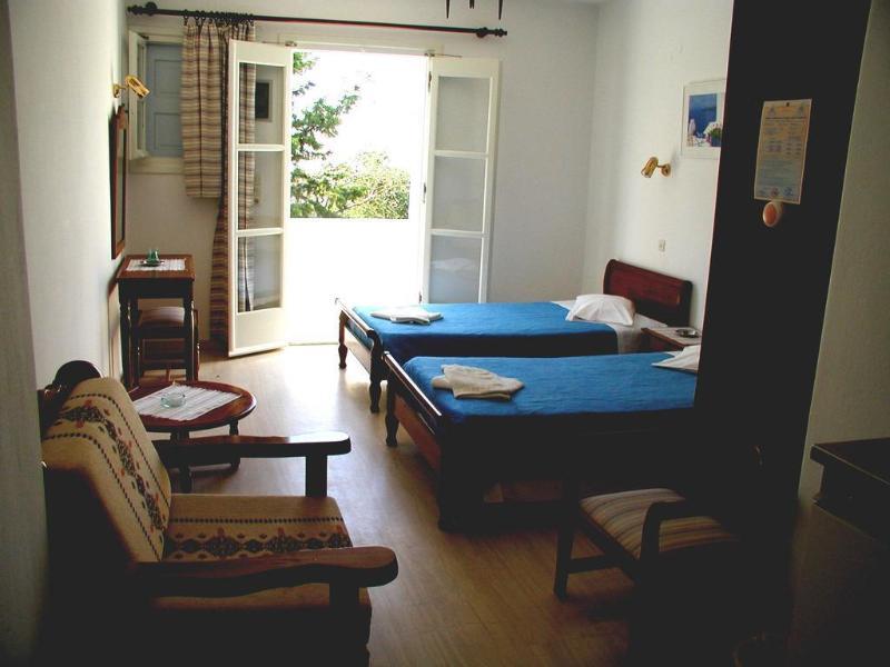 Elena Suites Hotel