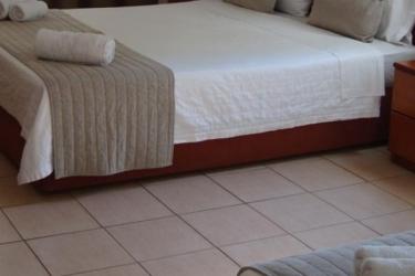 Hotel Nostos