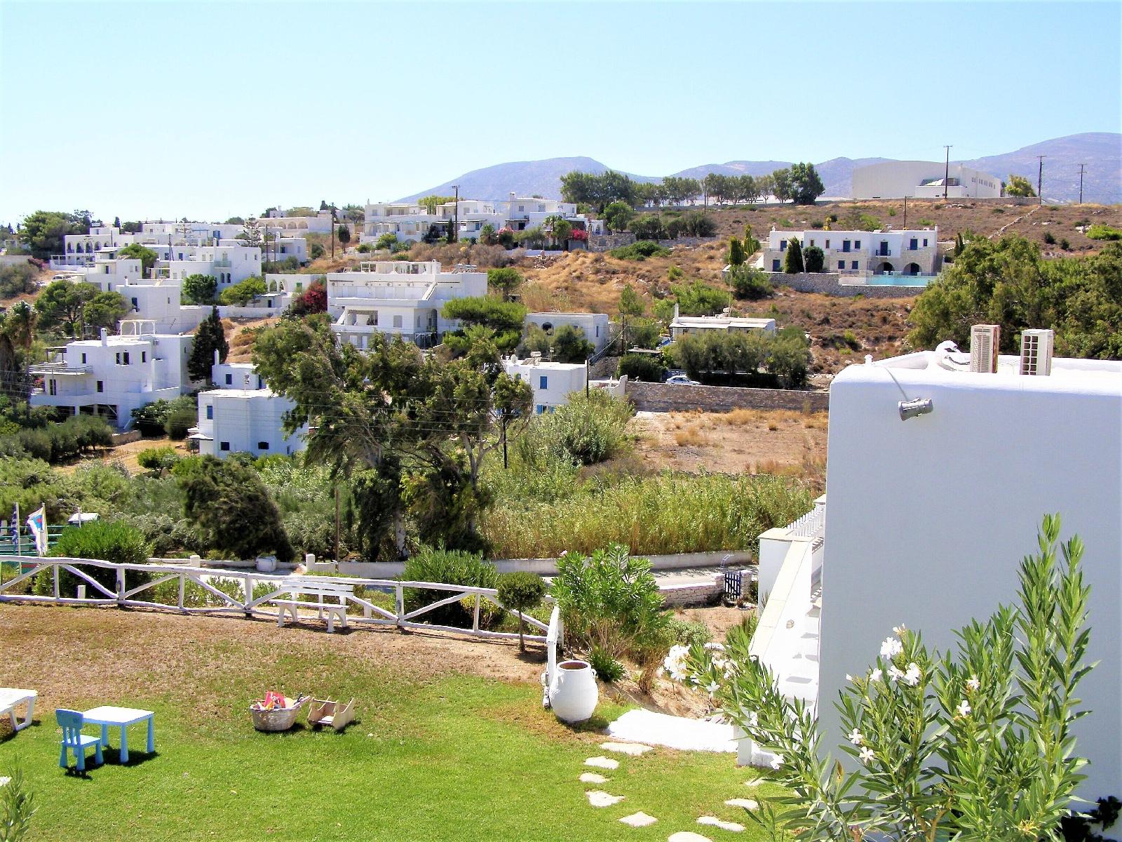 Elena Studios & Apartments