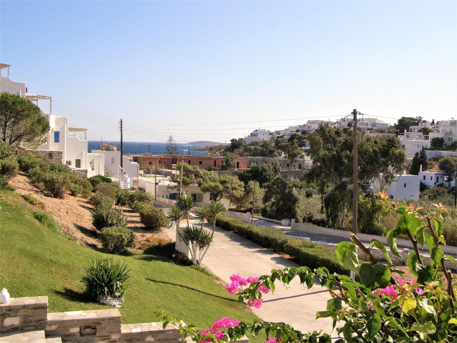 Elena Studios & Apartments