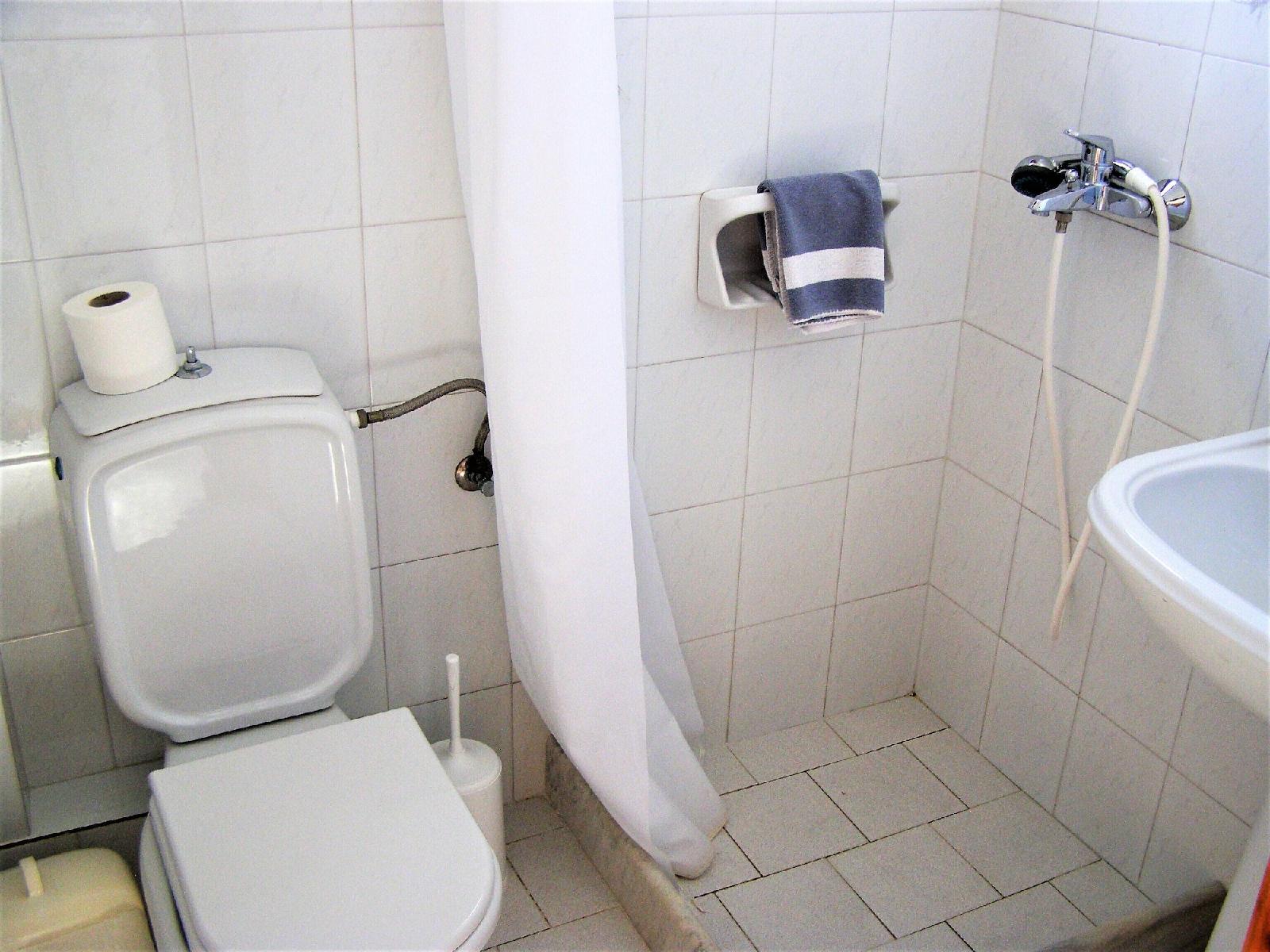 Elena Studios & Apartments
