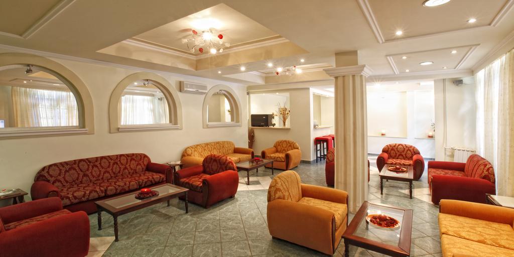 Hotel Galaxias