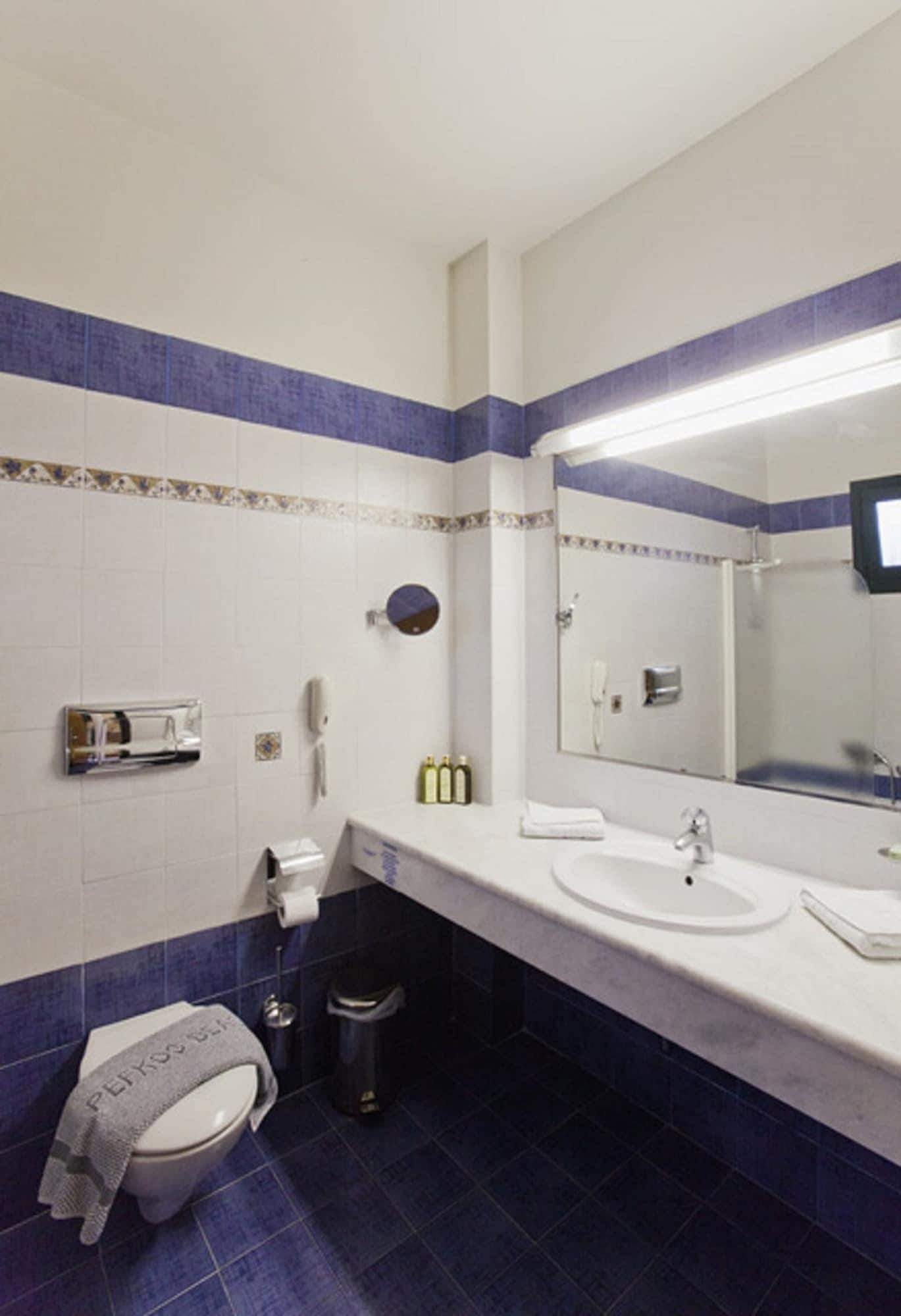 Pefkos Beach Hotel