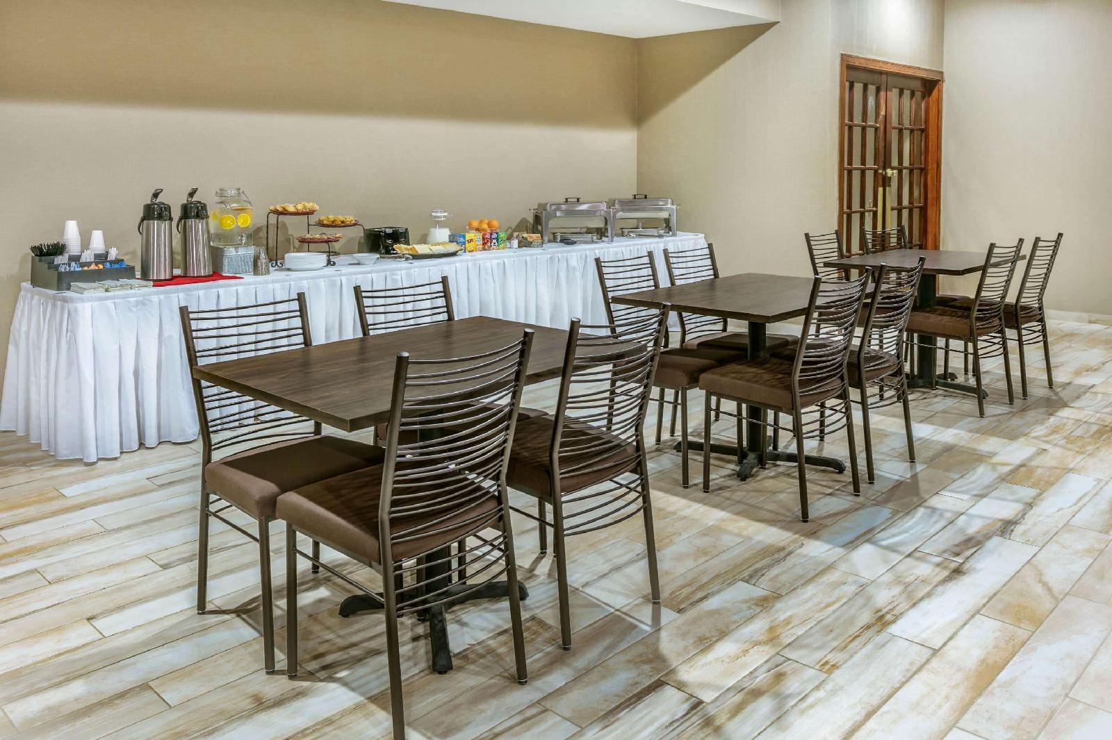 Knights Inn Texarkana