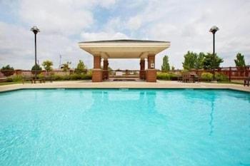 Holiday Inn Express Hotel & Suites Springfield
