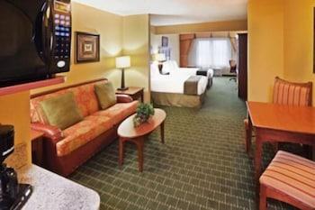 Holiday Inn Express Hotel & Suites Springfield