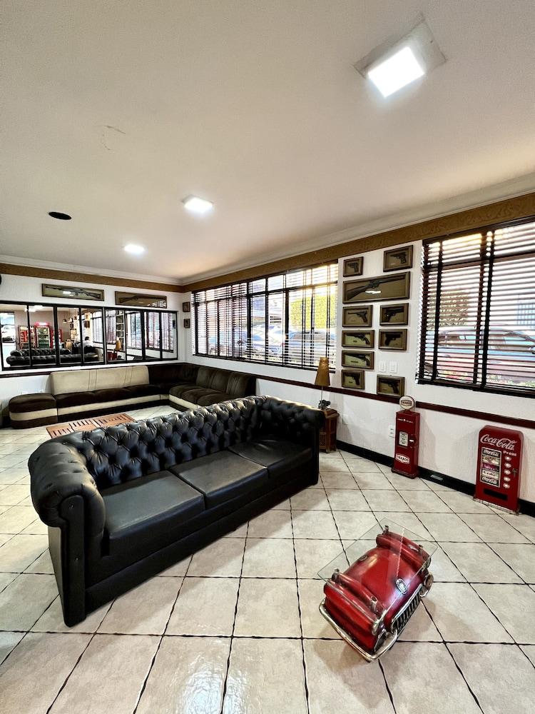 Hotel Bon Tempos