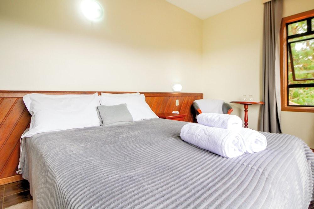 Hotel Ninho Do Falcao