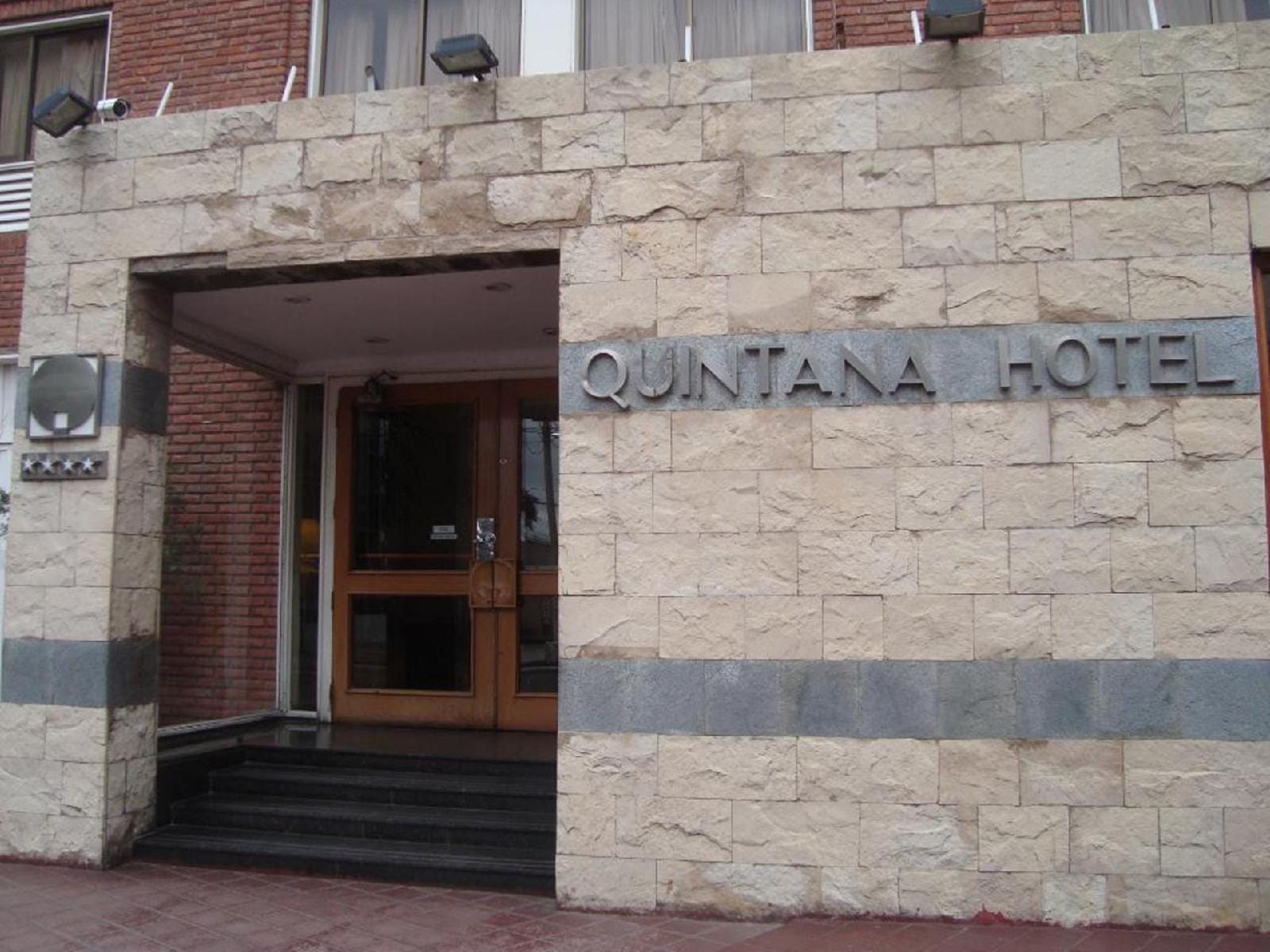 Hotel Quintana