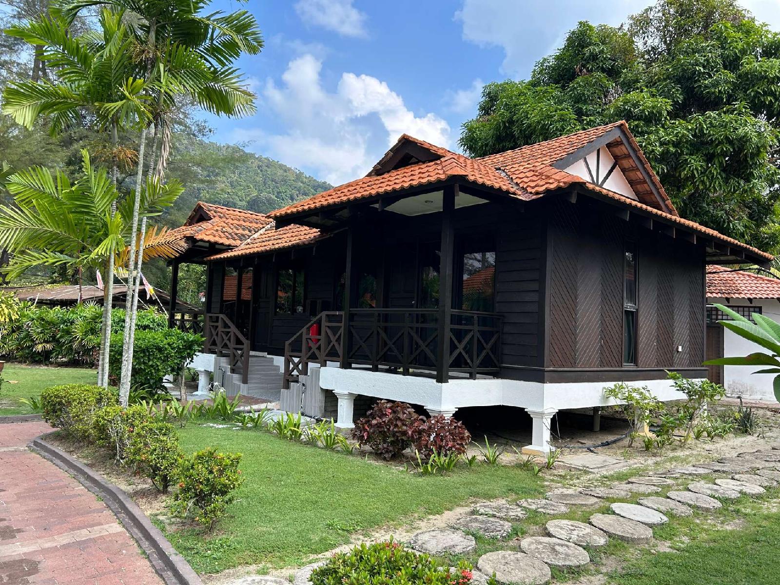 Puteri Bayu Beach Resort