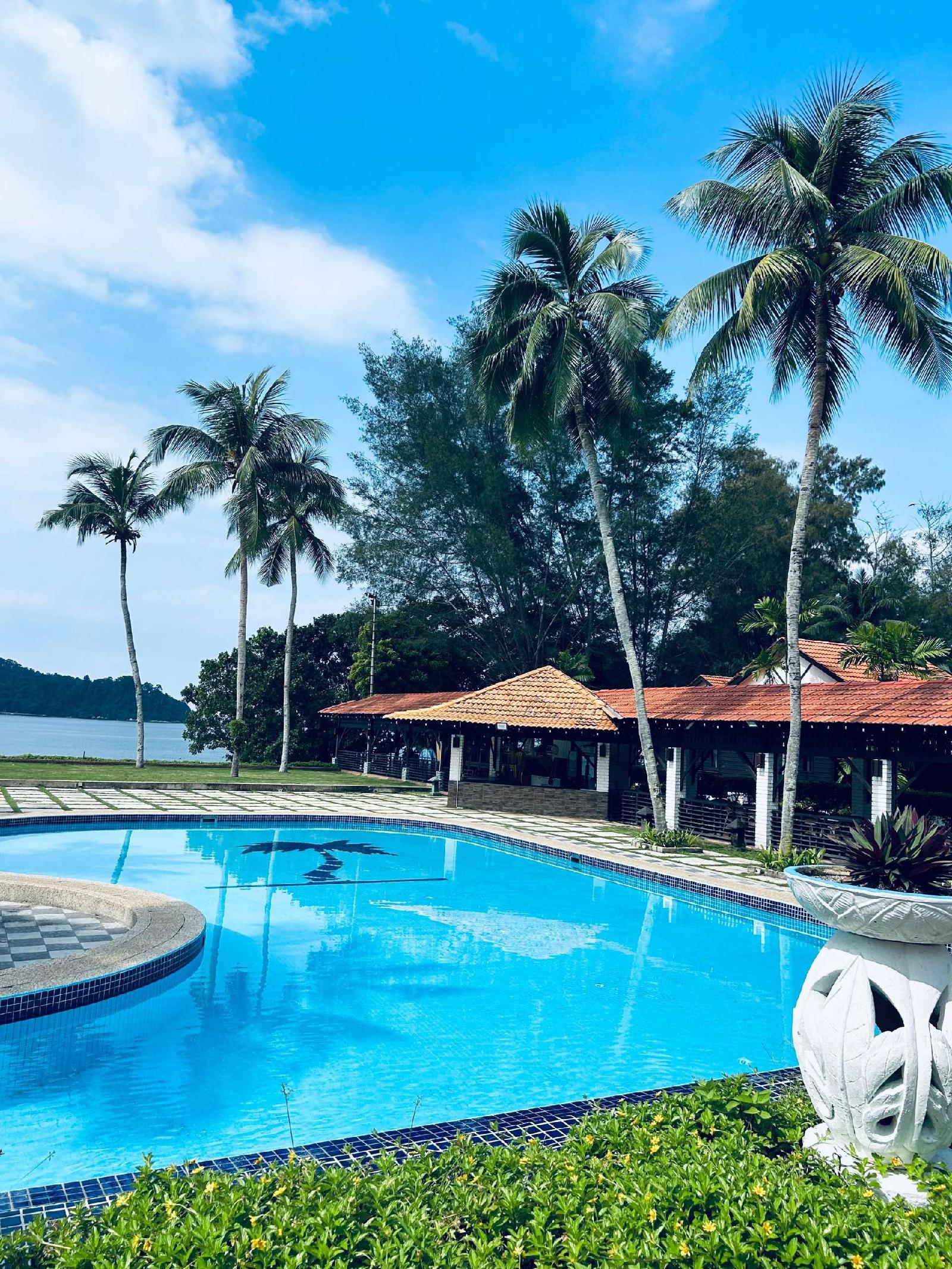 Puteri Bayu Beach Resort