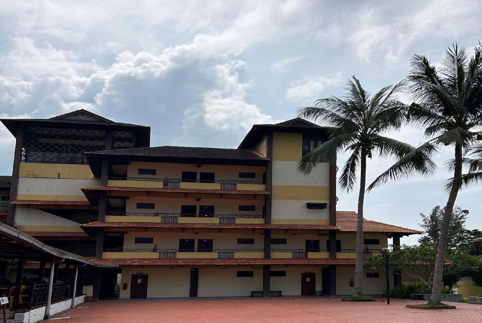 Puteri Bayu Beach Resort