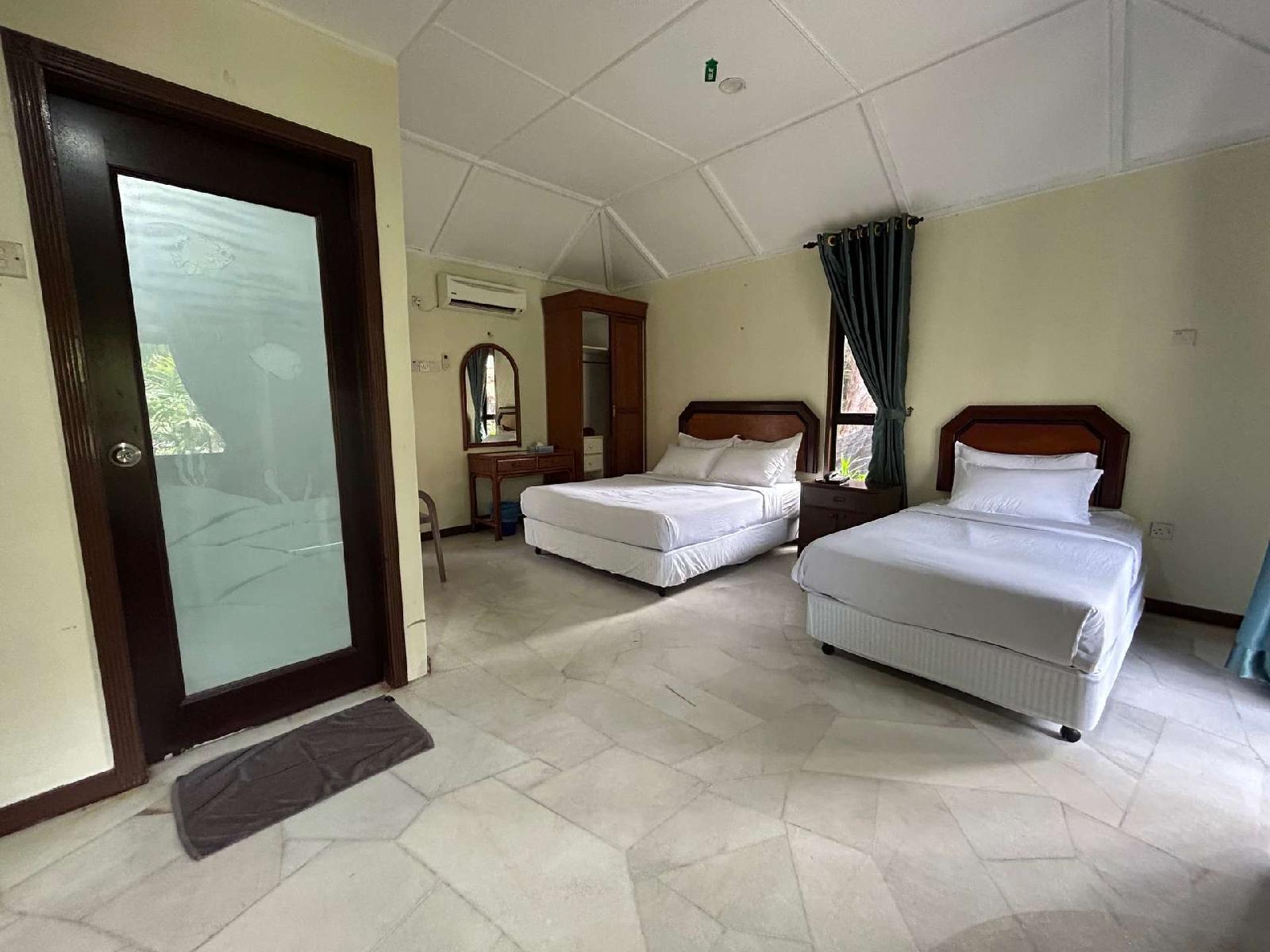 Puteri Bayu Beach Resort