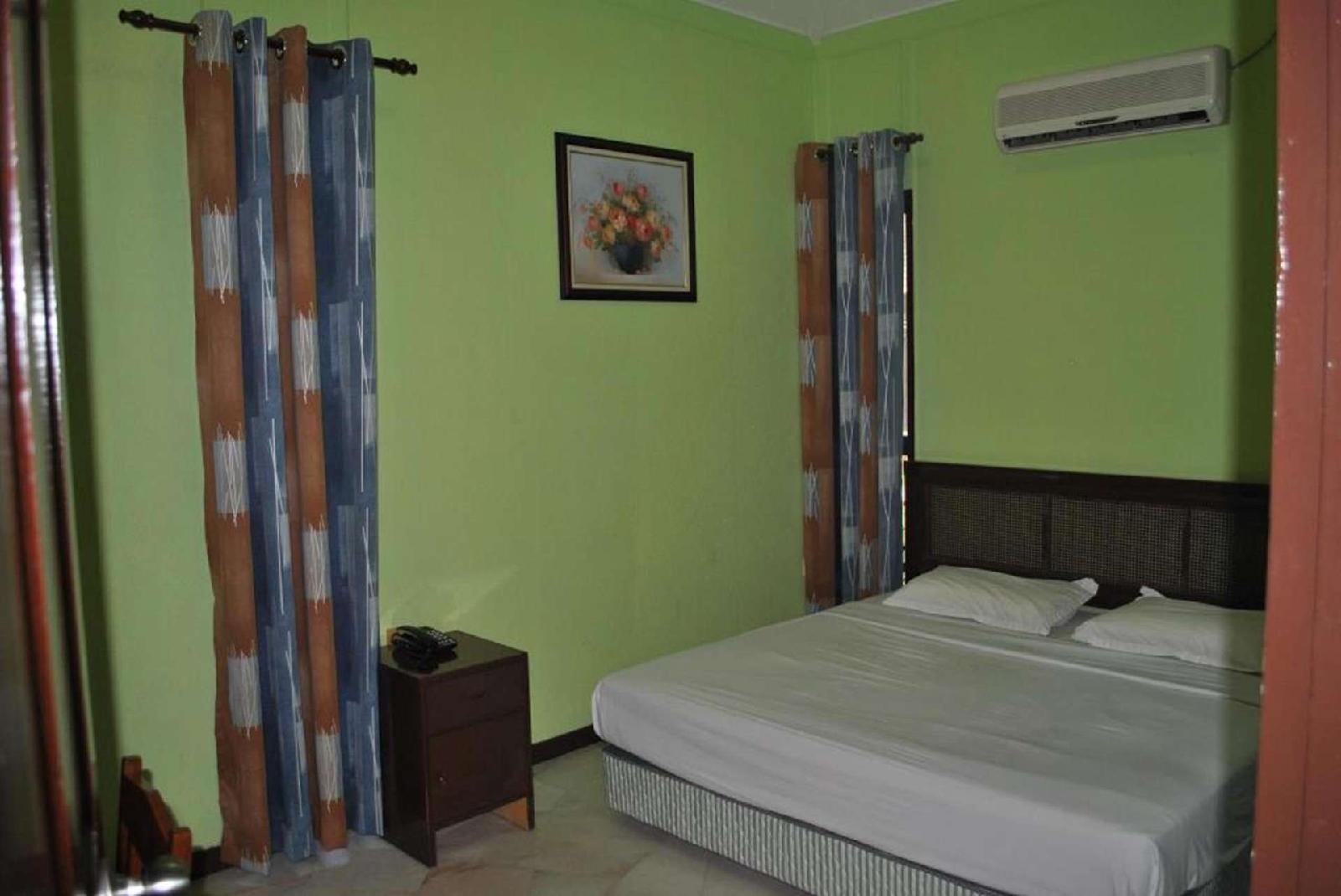 Puteri Bayu Beach Resort