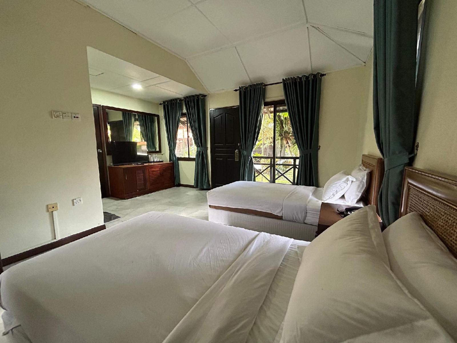 Puteri Bayu Beach Resort