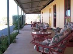 Bond Springs Outback Retreat