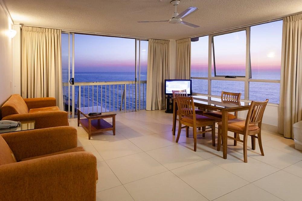Chateau Beachside Resort