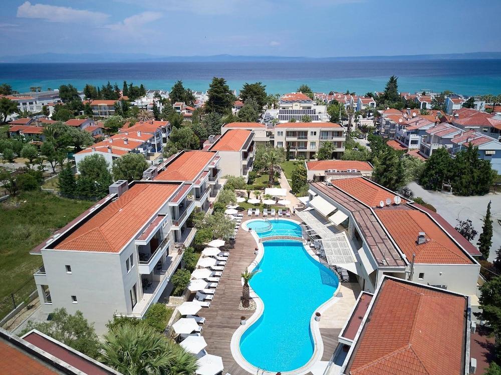 Renaissance Hanioti Resort And Spa