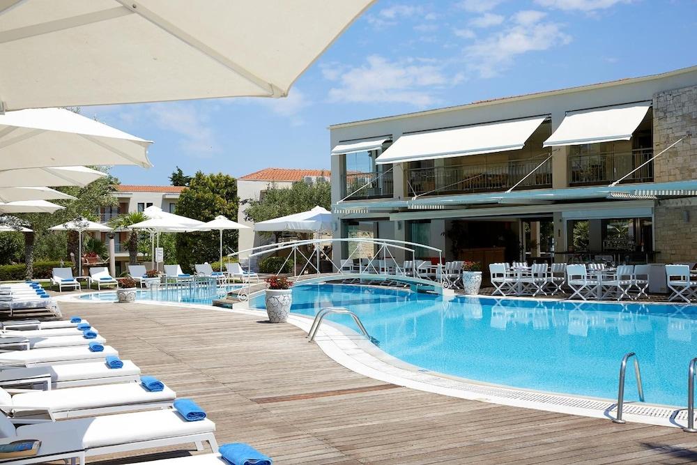 Renaissance Hanioti Resort And Spa