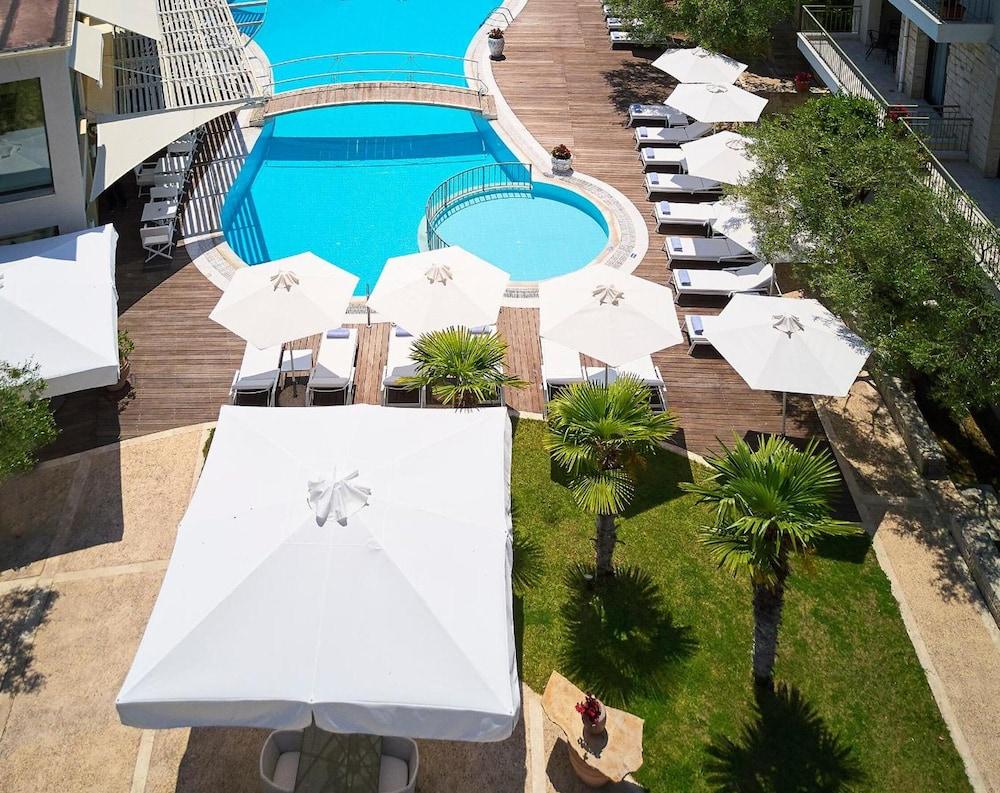 Renaissance Hanioti Resort And Spa
