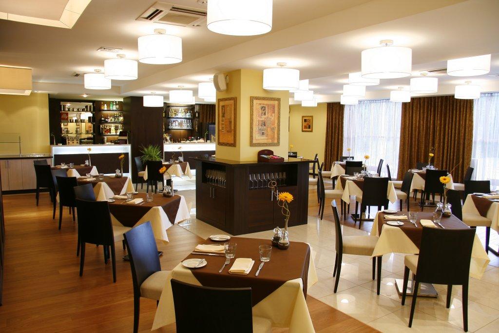 Holiday Inn Chelyabinsk-Riverside