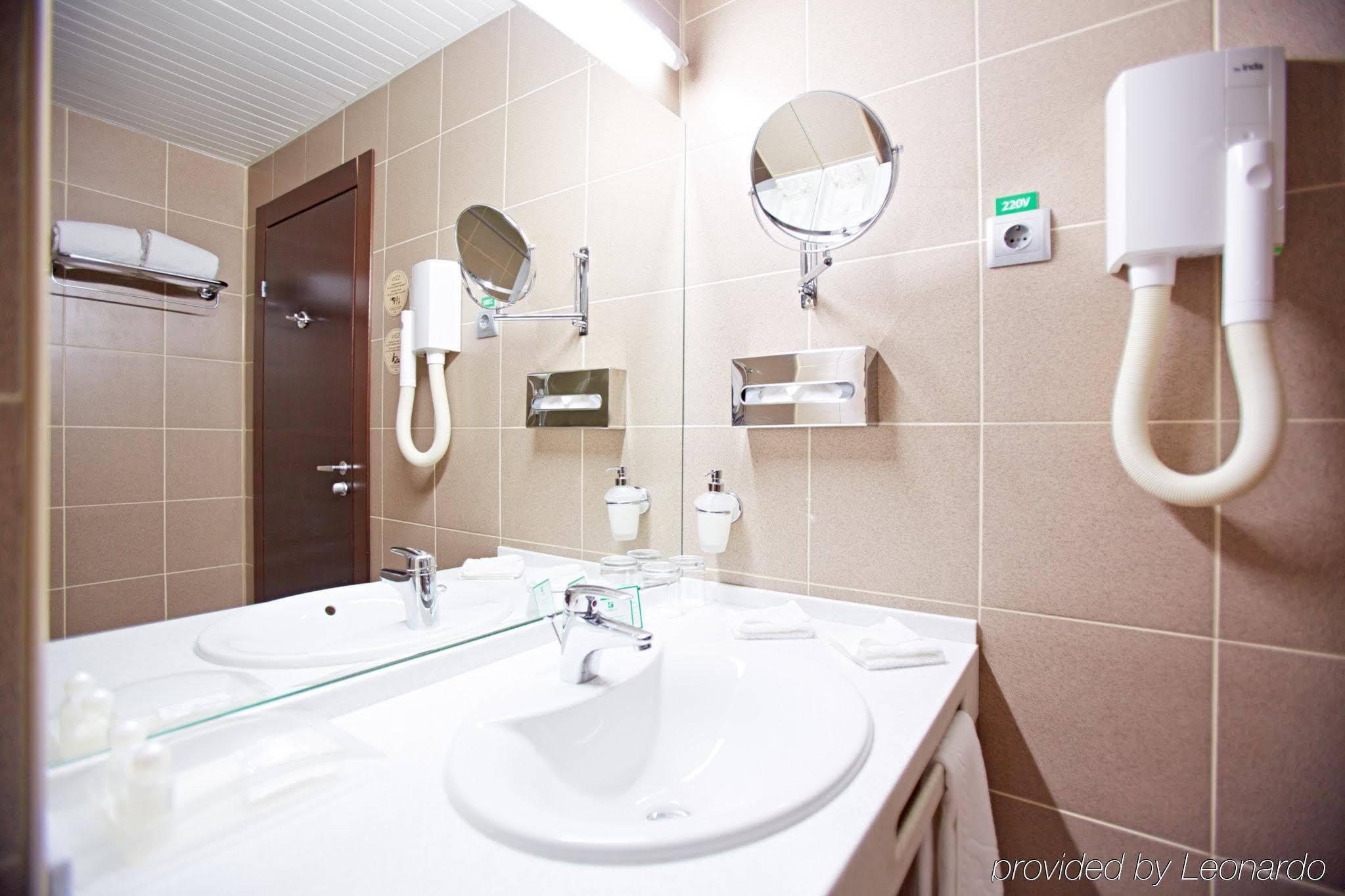 Holiday Inn Chelyabinsk-Riverside