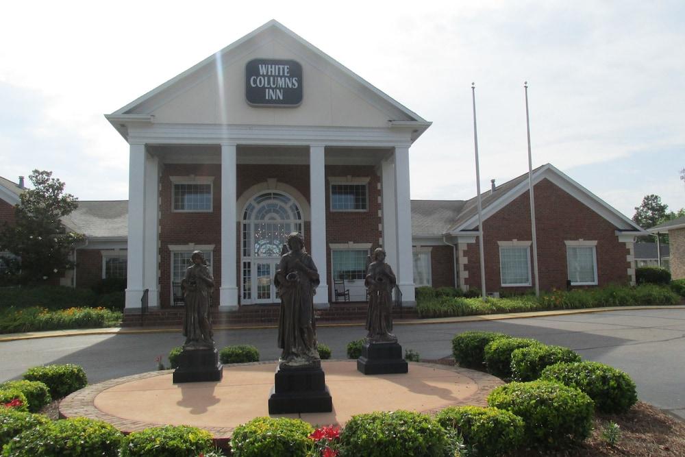 White Columns Inn