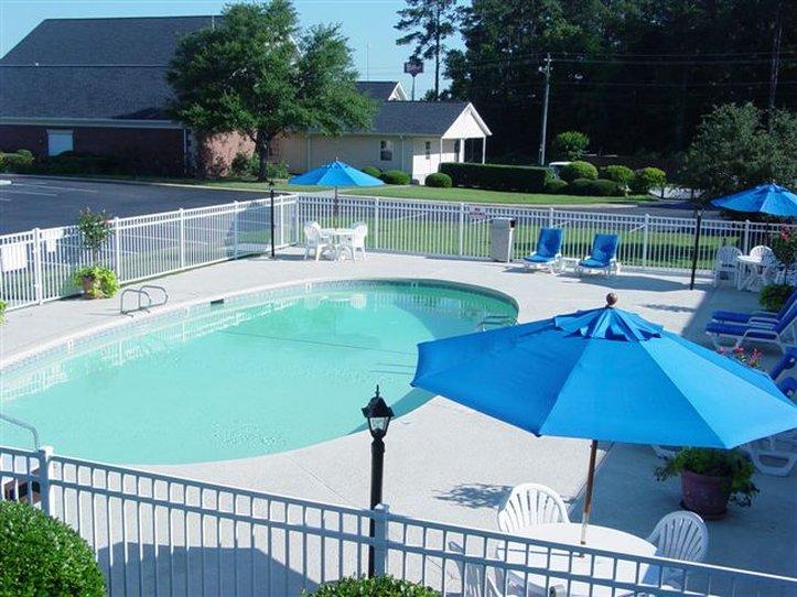 White Columns Inn