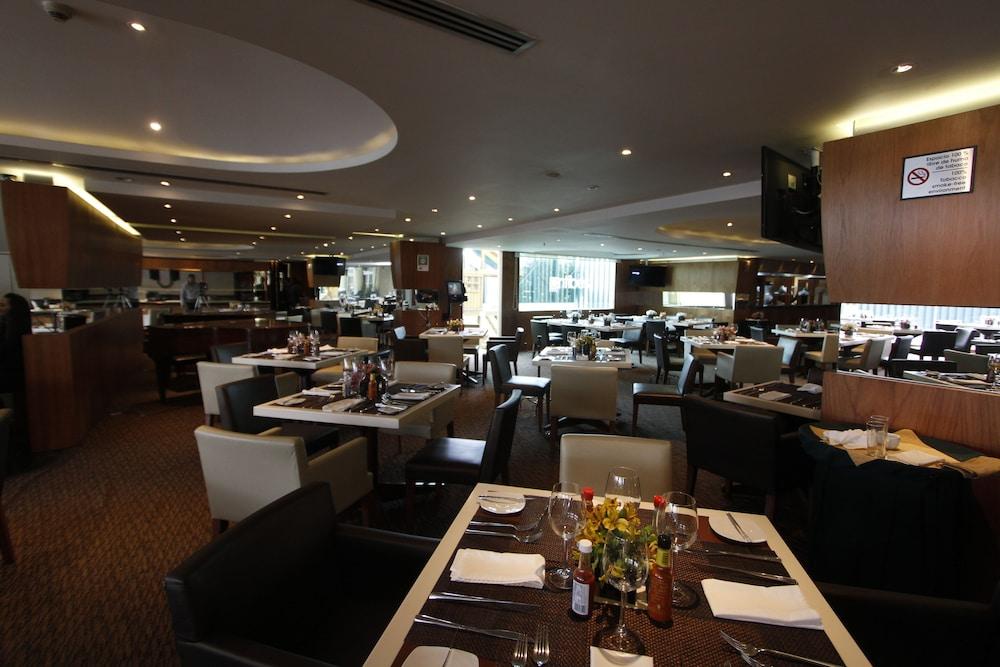 Crowne Plaza Toluca Lancaster