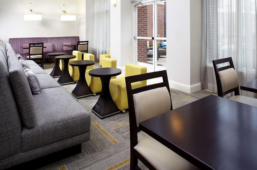 Homewood Suites Charlotte Airport Hotel
