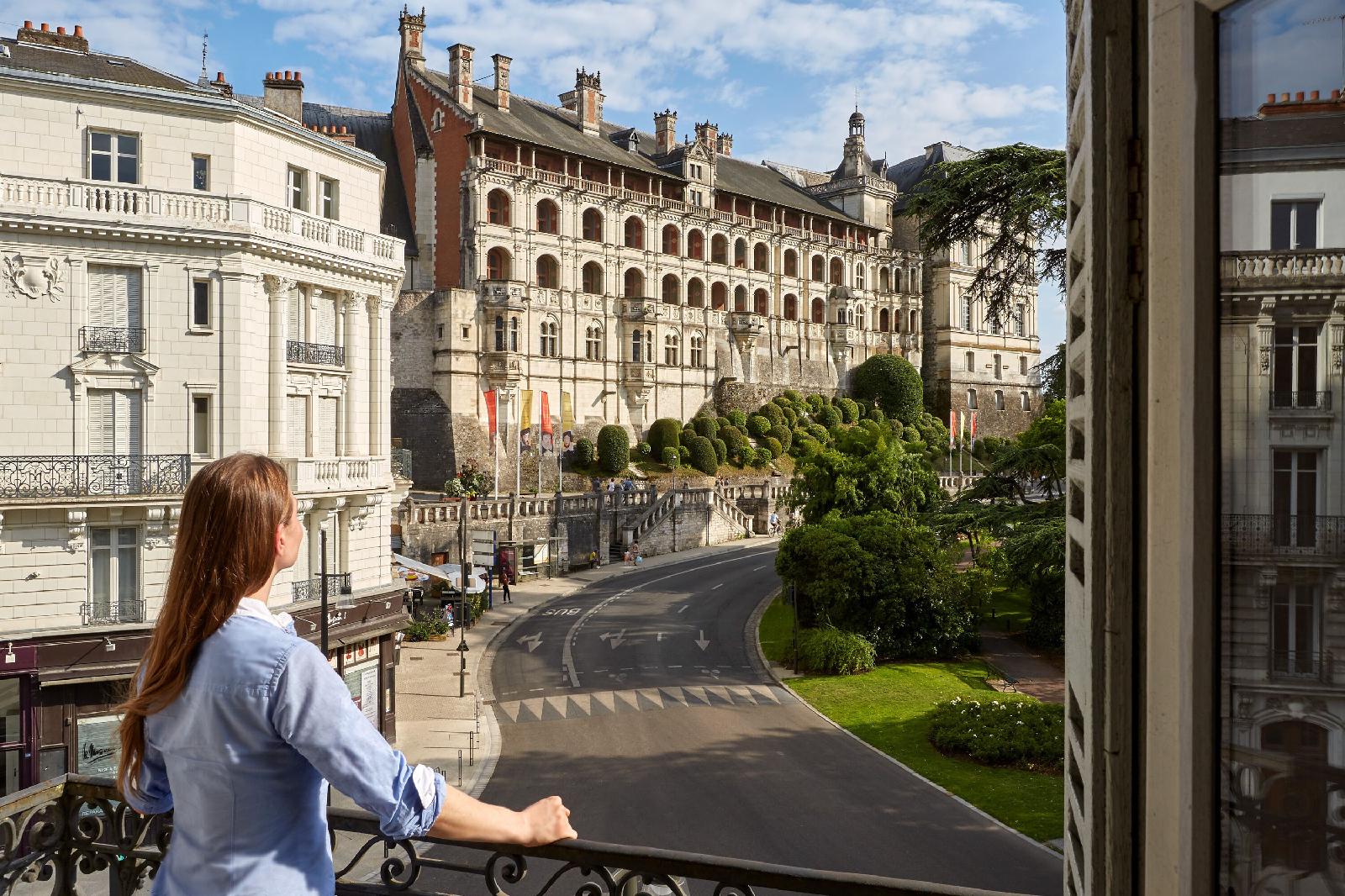 Hotel De France Et De Guise
