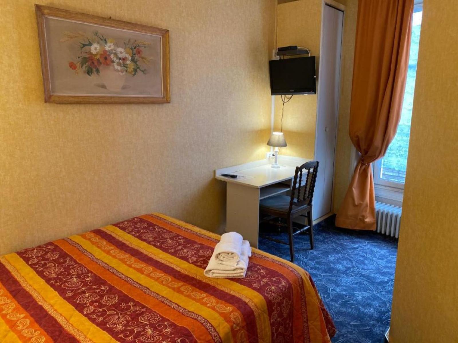 Hotel De France Et De Guise