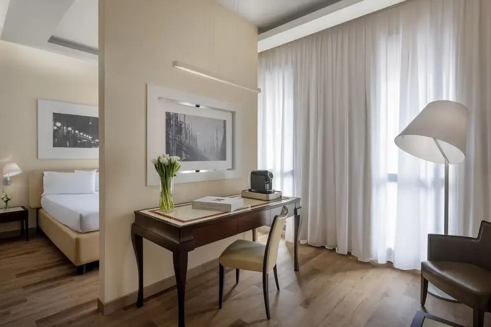 Unahotels Cusani Milano
